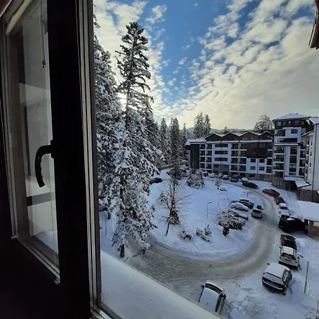 Seasons Gardens * Borovets